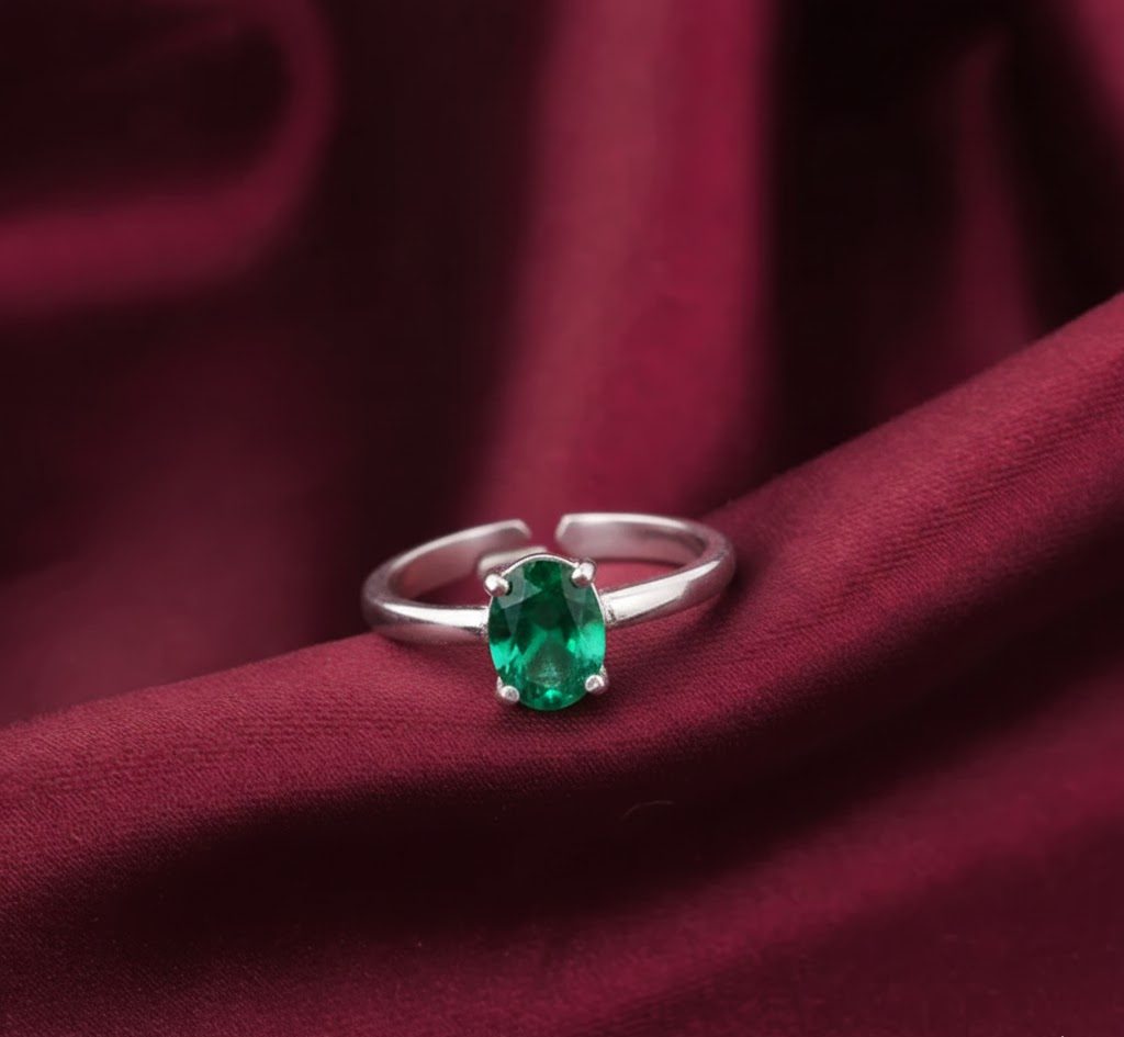 RESO1 1 CT Oval Emerald ring in Italian Silver size 7 adjustable