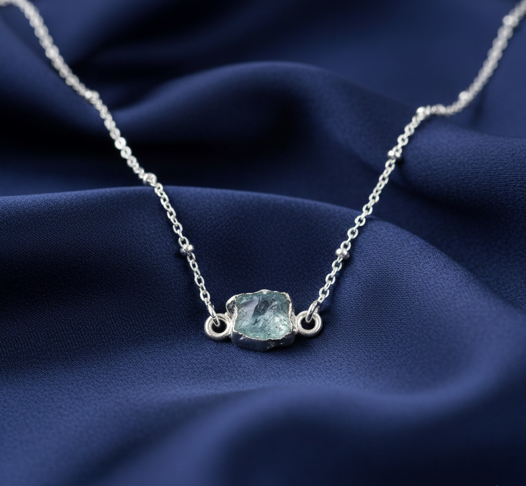 PAQSNM2 Handmade Aquamarine Pendant in its Natural form in Silver 925